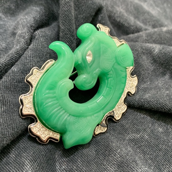 Kenneth Jay Lane Simulated Jade Dragon Pin. - Picture 3 of 8